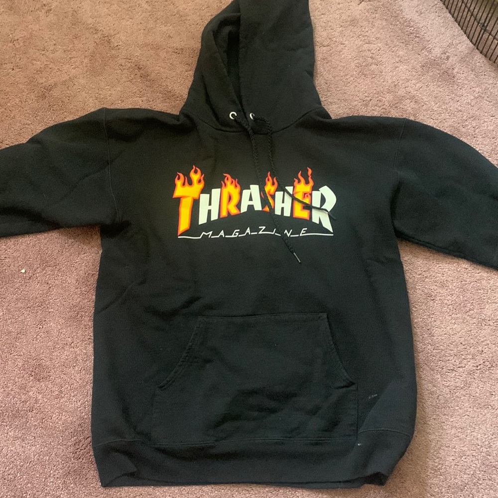 Thrasher hoodie hasn’t been worn in a while no damage good condition